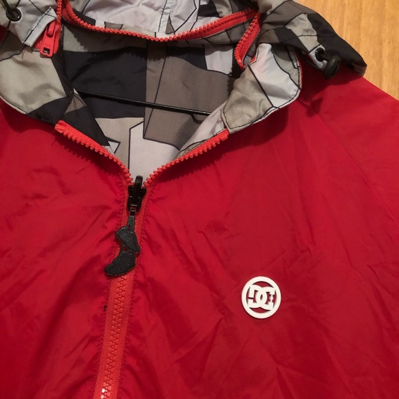 DC Reversible Rain Jacket - Picture 2 of 8